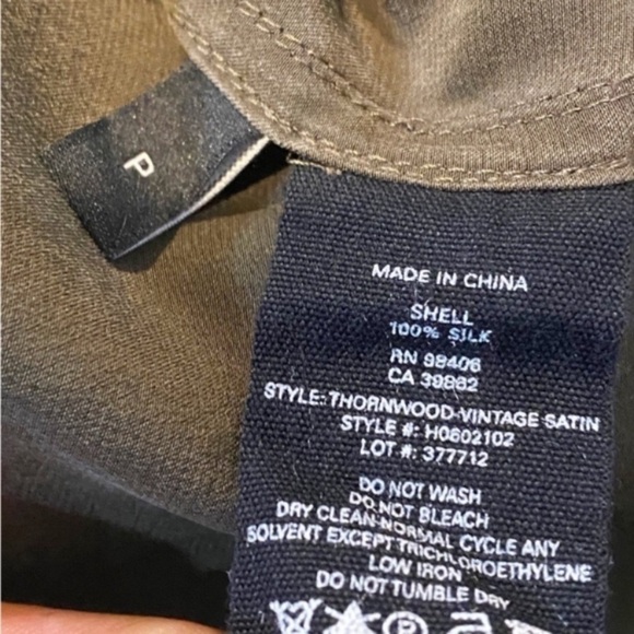 THEORY Silk Utility Cargo Jacket Olive Green - Picture 10 of 10